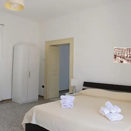 ゲストハウス In グラニャーノ